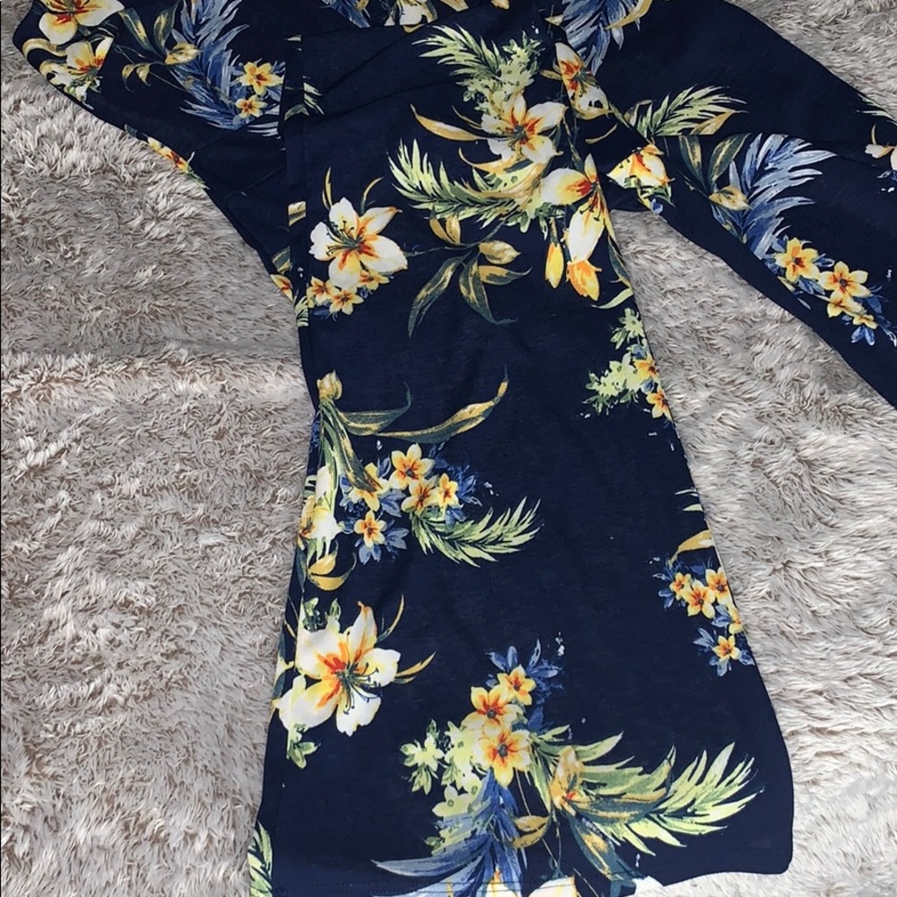Romper - Picture 2 of 3